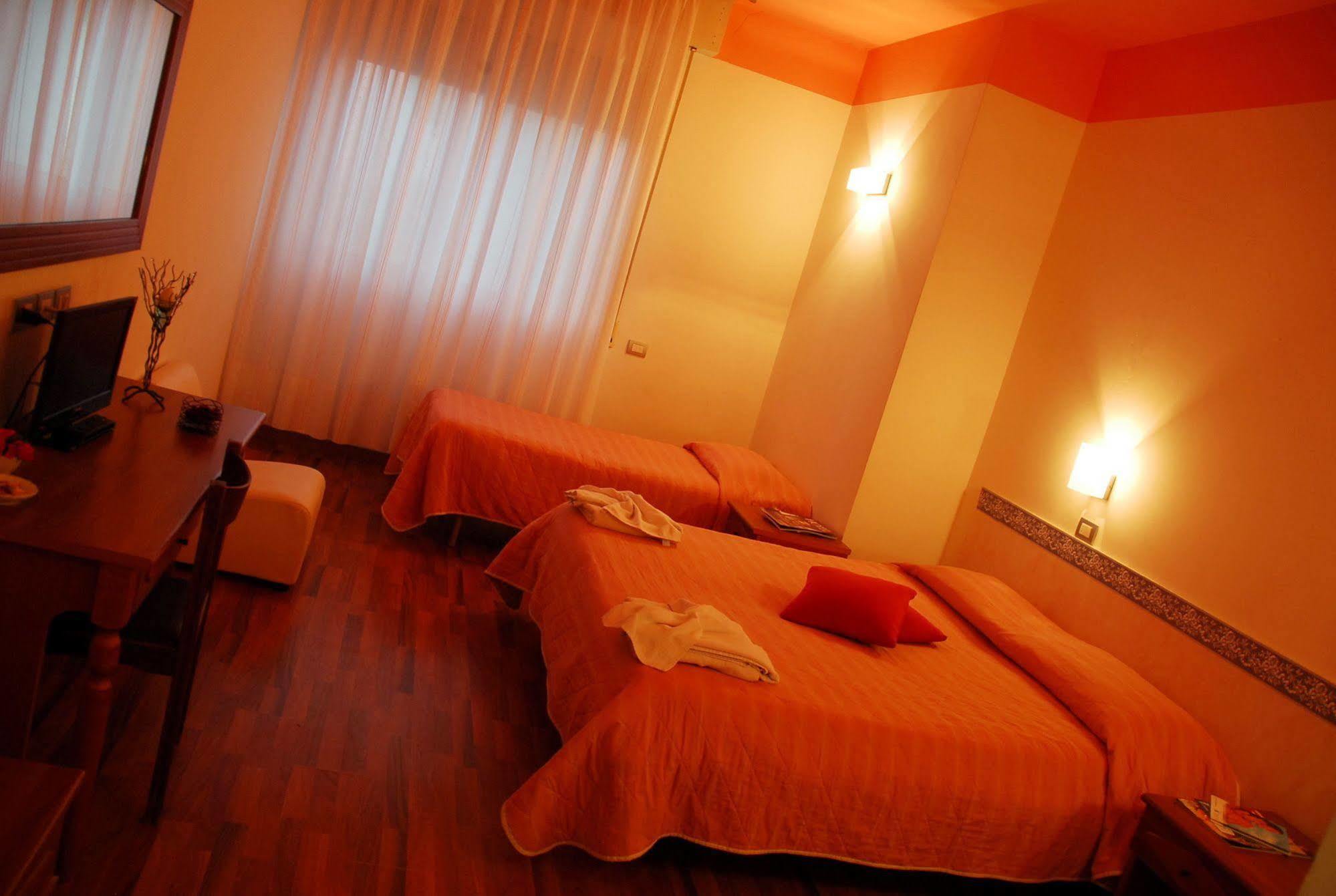 Hotel Golden Rimini Zewnętrze zdjęcie